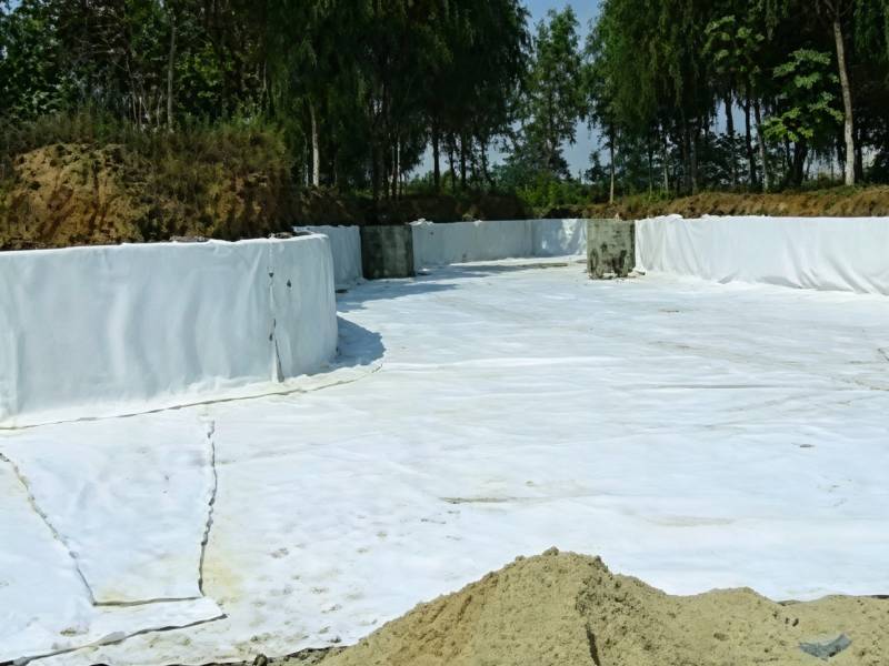 膨润土复合防水毯